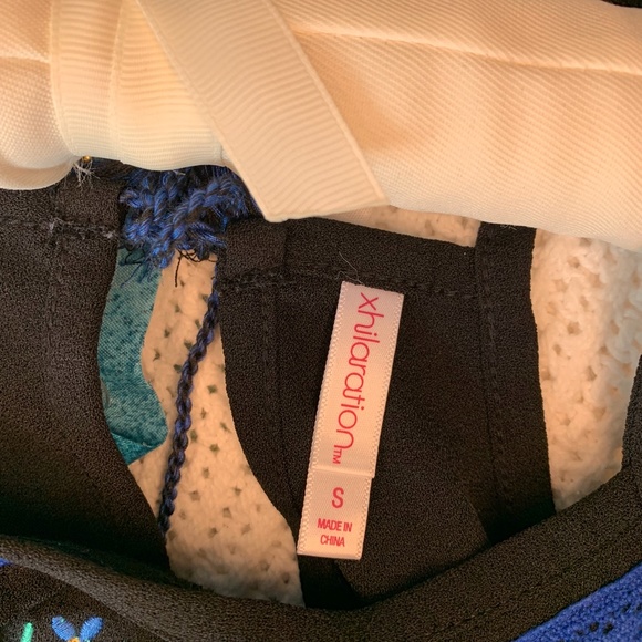 Black Embroidered Tank Top Floral S - Picture 6 of 7